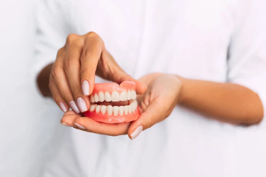 Sapphire Periodontics & Implant Dentistry | Snap-In Dentures